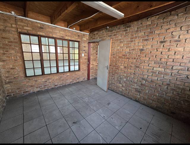 1,000M² WAREHOUSE TO LET IN BENONI SOUTH